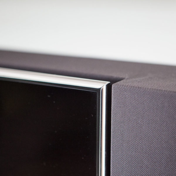 TV-Schrank mit integriertem HiFi-System