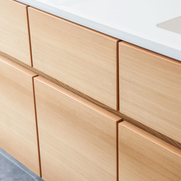 Badmöbel in Kirschbaum