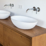 Moderne Badeinrichtung