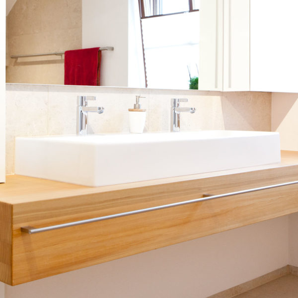 Badmöbel mit cleverer Raumplanung