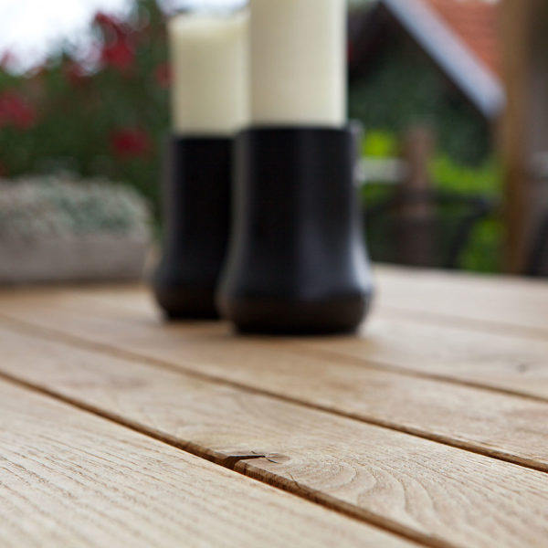 Gartenmöbel aus Eiche rustikal