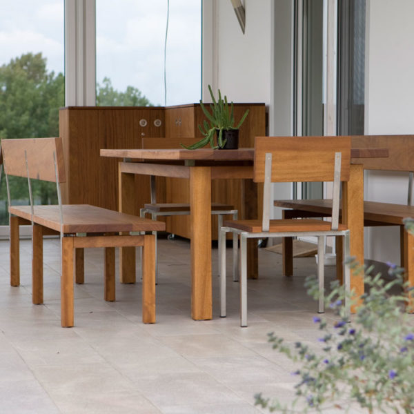 Gartenmoebel aus Teakholz