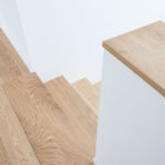 Treppe mit Stufen aus Eiche