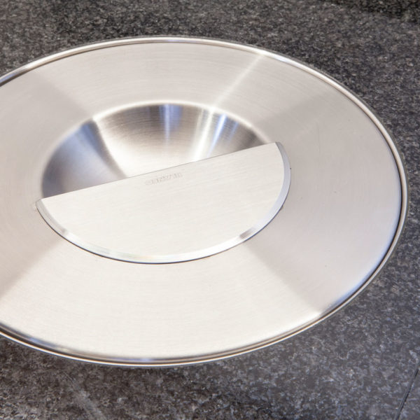 integrierter Abfallbehälter