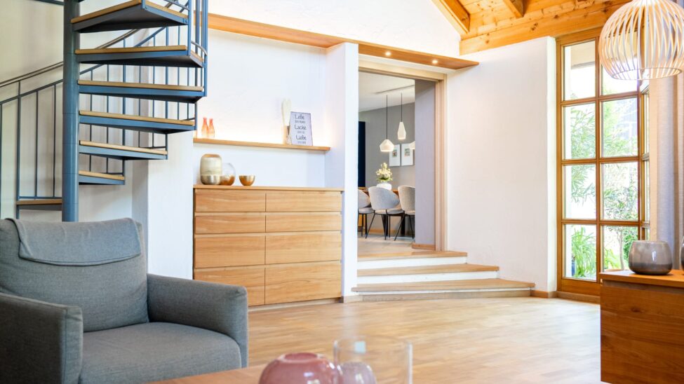 Schreinerei Steinberger Wohnzimmer & TV Möbel 2596 02
