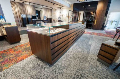 Schreinerei Steinberger Ladeneinrichtung 3106