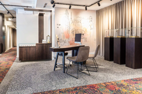 Schreinerei Steinberger Ladeneinrichtung 3106